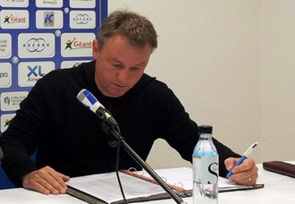 Frédéric Hantz s'est engagé deux annés supplémentaires avec le Sporting Club de Bastia. | Crédit: sc-bastia.net